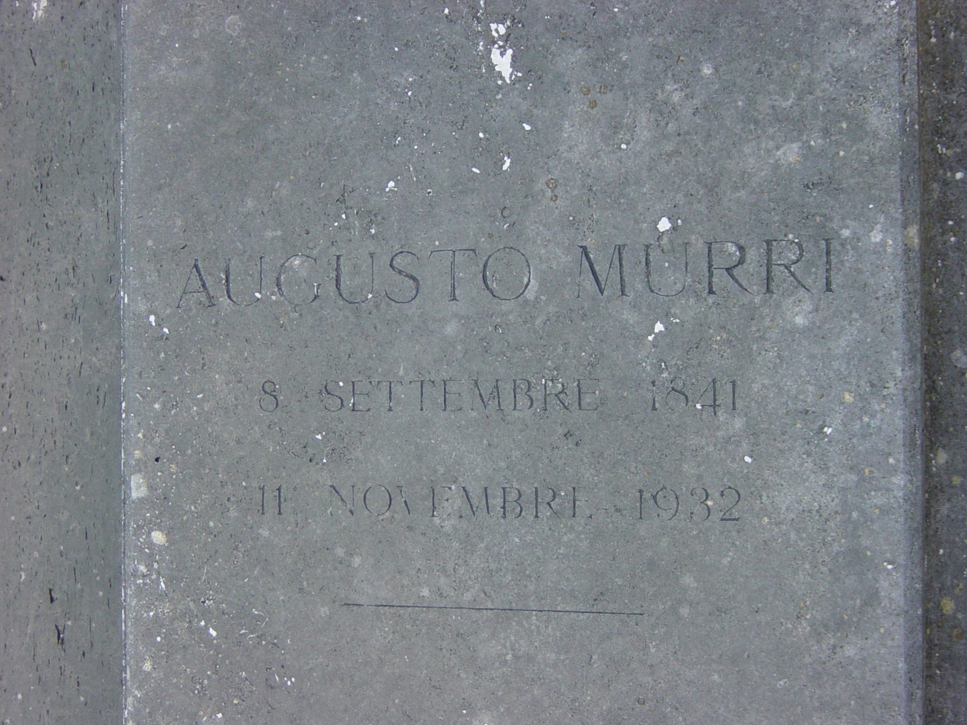 Augusto%20Murri%20s%20tomb.JPG